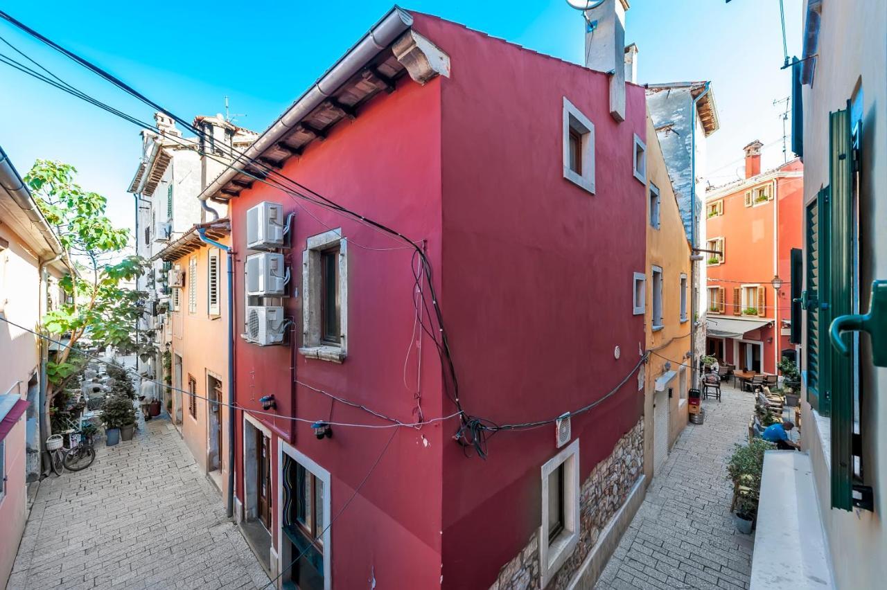 Otto Apartment With Sea View And Parking Rovinj Luaran gambar
